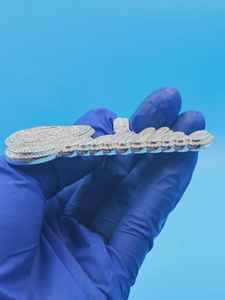 Joyería fina de hip hop, colgante personalizado con inicial en cursiva, plata sólida 925, moissanita VVS, colgante personalizado con incrustaciones de diamantes para regalo. - Product Image 4