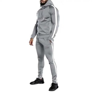 Ensemble de survêtements décontractés en coton deux pièces pour hommes Sweat à capuche zippé d'hiver et pantalon Survêtement écologique 100% coton pour hommes - Product Image 1