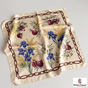 Écharpe bandana imprimée haut de gamme en tissu léger, service d'étiquetage blanc, fabricant de textiles de mode OEM ODM, personnalisation Bali - Product Image 5