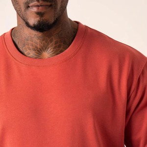 บริการ OEM เสื้อยืดโอเวอร์ไซส์ผู้ชาย ดีไซน์ใหม่ ผ้าฝ้าย 100% ทรงหลวม พิมพ์ลาย ทนทาน คุณภาพดี เสื้อยืดโอเวอร์ไซส์ผู้ชาย - Product Image 3