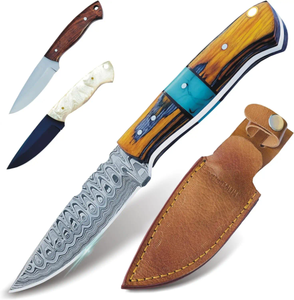 Couteau de chasse artisanal en acier inoxydable avec couteau à dépecer incurvé confortable fait main, manche en bois Pakka et étui en cuir - Product Image 1