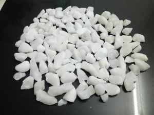 Grava de Cuarzo Cristalino Natural de Alta Calidad, Color Blanco Nieve, Grado Industrial, Piedra Triturada para Aplicaciones Exteriores Preciosas - Product Image 2