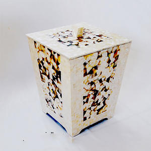 Boîte artisanale en nacre, bijoux en coquillages exclusifs, organisateur de bureau rectangulaire avec incrustation mosaïque en bois - Product Image 1