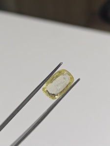 Vente en gros de pierres précieuses naturelles J Gems, saphir jaune clair fondu par la flamme, pierres précieuses en vrac, 6,04 CT, 1,21 g, taille rectangulaire, pour la fabrication de bijoux - Product Image 5