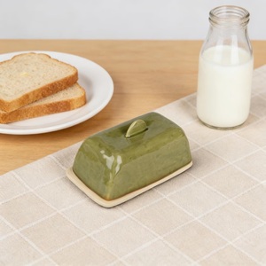 Moderno Contenedor Redondo para Mantequilla con Tapa de Perilla Elevada, Diseño de Recipiente Profundo, Acabado Liso, Elegante Soporte para Guardar Mantequilla en la Encimera de la Cocina - Product Image 6