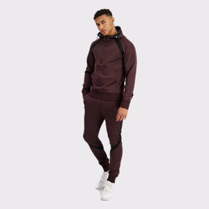 Conjuntos deportivos OEM Slim Fit para gimnasio y actividades de entrenamiento con logotipos personalizados. Conjunto de chándal para hombre. - Product Image 2