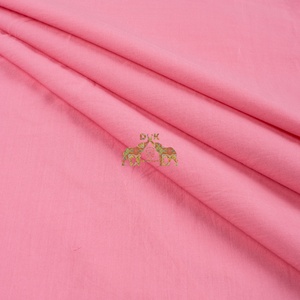 Tissu en coton rose uni, rose bébé, pur coton, doux, respirant, léger et confortable - Product Image 6