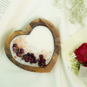 Bougie artisanale en forme de cœur dans un bol en bois, décoration rustique, cadeau en cire pour la maison, mariage, occasions romantiques, souvenir - Product Image 2