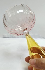แก้วฟลุตแก้วหลากสีสไตล์วินเทจ ทำด้วยมือ พร้อมตัวเลือกโลโก้แบบกำหนดเอง สำหรับร้านอาหาร โรงแรม งานแต่งงาน และของขวัญ - Product Image 3