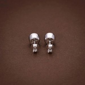 Pendientes Solitarios con Diamantes Creados en Laboratorio, Engaste de Bisel, 1.55 Quilates de Peso Total, Diamantes de Corte Redondo Certificados F-G VVS-VS - Product Image 5