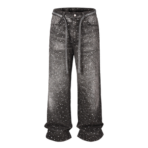 Jean unisexe ample et tendance avec strass, coupe droite et large, style streetwear, confortable et élégant - Product Image 1