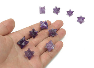Étoile de Merkaba en Améthyste, Pierre de Géométrie Sacrée Sculptée pour l'Art Feng Shui, Objet de Collection Décoratif - Product Image 5