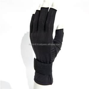 Guantes de Golf Ultra Transpirables y Cómodos para Hombre y Mujer, Diseñados para un Agarre Suave, Control, Sensación Flexible y Práctica Diaria - Product Image 3