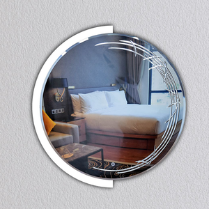 Ce miroir LED en acrylique est un élément moderne et élégant pour toute salle de bain, chambre ou dressing. - Product Image 5