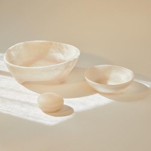 Bol de service en résine époxy traditionnel, design classique, durable, écologique, poli, pour la maison et les restaurants, bol à salade, à fruits, à en-cas - Product Image 1