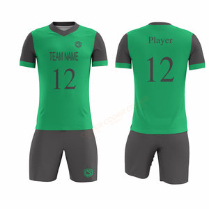 Tenues de football élégantes et confortables avec options de logo personnalisé, parfaites pour les équipes de football et les ligues amateur. - Product Image 4