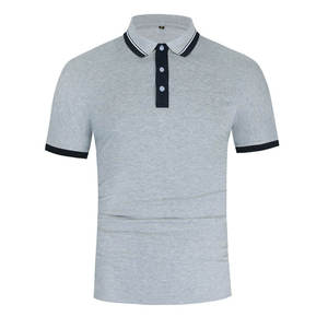 Chemise Homme en Jersey 100% Coton de Haute Qualité, Tricotée Unie, Broderie, Séchage Rapide, Manches Courtes, Boutons, Logo Personnalisé sur le Devant, 200g - Product Image 1