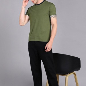 T-shirt décontracté pour homme - Anti-rides et respirant, 180g polyester, manches longues, fabriqué en usine - Product Image 2