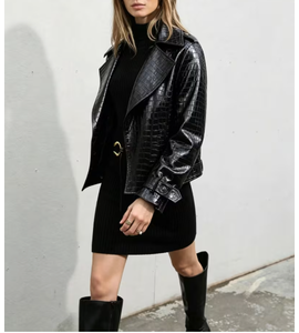 Chaqueta de Cuero PU Negra con Cuello Camisero, Cierre de Cinturón, Estilo <span class=keywords><strong>Moto</strong></span>, Corta, Unisex, Ropa de Abrigo de Otoño, Chaqueta Hecha a Medida - Product Image 6
