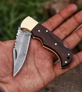 Cuchillo de bolsillo plegable de acero de Damasco hecho a mano, personalizado, DIY, ODM/OEM, con mango de madera y hoja de punta caída de 7.5 pulgadas - Product Image 2