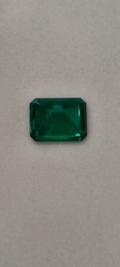 Piedras preciosas sueltas de esmeralda verde pulida con corte octogonal de diseñador para la fabricación de joyería de lujo, anillos, pendientes, colgantes, etc. - Product Image 6