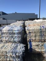 Profil Limbah Botol PET Kelas Cetakan Poliuretan Kekuatan Tinggi Sekarang Tersedia dalam Stok Massal dengan Harga Terjangkau