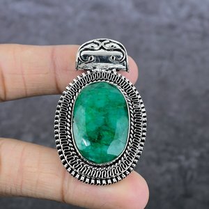 <b>Emerald</b> Gemstone <b>Pendant</b> Handmade Vintage Oval Cut Antique Overlay Charm Unisex Bohemian Alloy Jewelry - Product Image 2