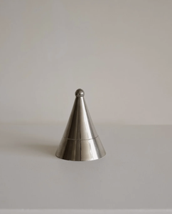 Support de bougie chauffe-plat moderne en métal avec éteignoir conique, support décoratif de table pour la décoration intérieure, la salle à manger et l'ambiance - Product Image 2