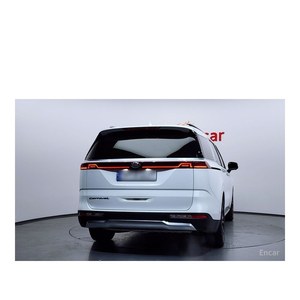 Kia Carnival 2020, 9 Plazas, Versión Signature, 121,391 km, Diésel, Automático, Emisión Euro V, Volante a la Izquierda, Cámara Trasera - Product Image 4