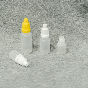 Ensemble de flacons compte-gouttes légers en PE/PP APS C0078 pour gouttes oculaires, médicaments, produits chimiques et liquides de santé – Vietnam - Product Image 1