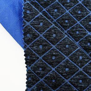 Muestra Gratuita de Tela Acolchada de POLIÉSTER/SPANDEX para Camisetas de Yoga - Product Image 4