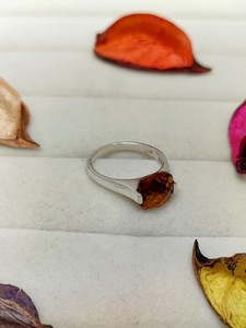 Bague en Quartz Céleste Marron, Bijou Élégant en Cristal, Cadeau Tendance pour Femmes et Filles, Bague de Fiançailles Unique - Product Image 3