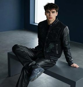 <b>Men's</b> Black PU Varsity <b>Jacket</b> <b>Letter</b> Design Turn-down Collar Casual Streetwear Style - Product Image 4