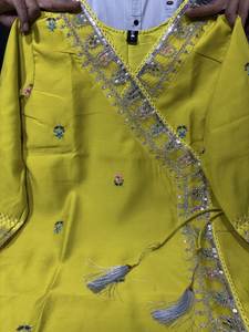 NUEVA Colección de Diseños de Moda para Fiestas - Product Image 5