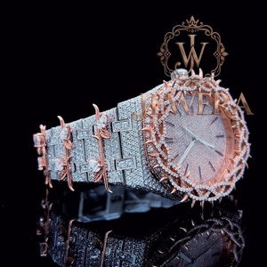 Reloj de Moissanita con Incrustaciones de Diamantes de Imitación, Estilo Hip Hop, Calidad de Exportación, para Ropa Urbana, Eventos Musicales y Fiestas, Disponible a un Precio Accesible - Product Image 2