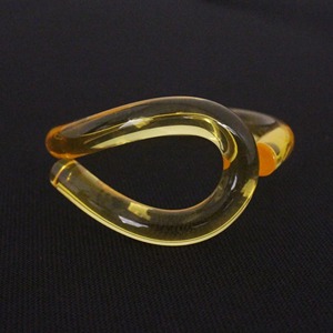 Brazaletes de Resina Seleccionados a Mano, Control de Calidad, Acabado Sólido, Venta al Por Mayor de Fábrica, Artículo de Resina para Uso Personalizado - Product Image 1