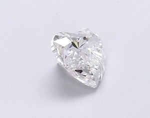 Pierre précieuse scintillante certifiée, diamant radiant en forme de cœur de 1,51 carat, E VVS1, polissage excellent, idéal pour les bagues de fiançailles personnalisées - Product Image 5