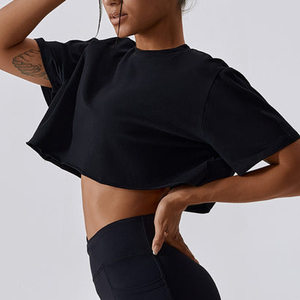 T-shirts personnalisés vierges surdimensionnés en coton épais 300 GSM à épaules tombantes, style streetwear, coupe courte pour femmes - Product Image 3