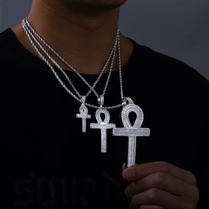 Colgante Ankh de Moissanita Plateada con Incrustaciones de Baguette, Collar con Cruz y Amuleto del Llave de la Vida Egipcia para Hombres y Mujeres - Product Image 3