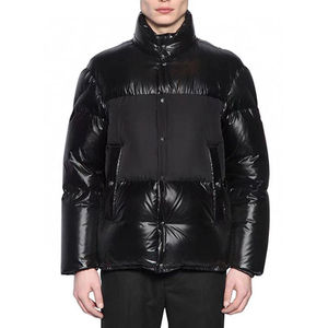 Veste d'hiver légère matelassée pour homme, coupe slim, avec capuche et fermeture éclair, personnalisable OEM, style décontracté et brillant - Product Image 1