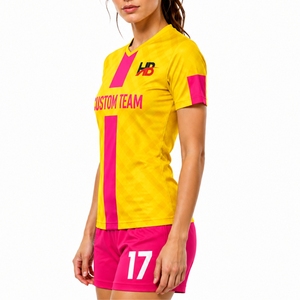 ชุดฟุตบอลหญิงแบบกำหนดเอง เสื้อเจอร์ซีย์หมายเลขสั่งทำได้ สวมใส่สบาย สไตล์กีฬาสมัยใหม่ ชุดพิมพ์ลายแบบ Sublimation - Product Image 3