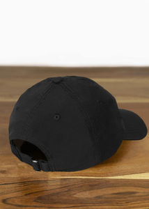 Gorra de Béisbol Impermeable para Montar a Caballo, Diseño Elegante con Correa Ajustable, para Entrenamiento, Viajes y Uso Casual - Product Image 3