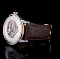 Montre squelette pour homme de luxe, entièrement automatique, classique, bracelet en cuir, mouvement à quartz, cadran en verre