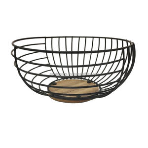 ชามทำด้วยมือสุดหรูสำหรับผู้ซื้อทั่วโลกอุปกรณ์ตกแต่งโลหะทำมือเพื่อความปลอดภัยผลิตโดย Zahid - Product Image 1