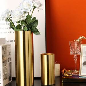 Textured Metal Flower <b>Vase</b> For <b>Unique</b> Floral Presentation And Premium Decorative Appeal - Product Image 2