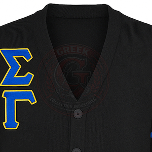 Suéter de Mujer Sigma Gamma R, Cárdigan Tejido con Cuello en V, Manga Larga, Letras Griegas Bordadas, Rayas Negras, Azules y Amarillas - Product Image 6