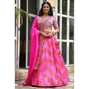 Lehenga Choli de soirée de créateur avec un magnifique dupatta, taille 2XL - Product Image 3