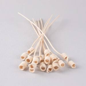 Diffuseurs de parfum en rotin naturel courbé de luxe, bâtonnets en roseau personnalisés pour diffuseurs d'huiles essentielles - Product Image 2