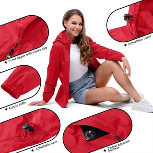 Veste softshell pour femme avec extérieur en nylon et tissu en toile, imperméable, doublure douce écologique pour les matins et les soirées fraîches, les voyages - Product Image 4