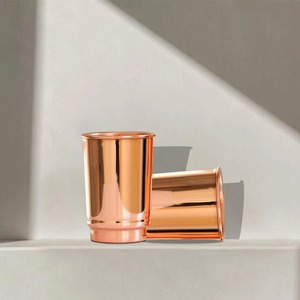 Verre à eau en cuivre couleur acajou, finition solide, couleur riche, vente en gros - Product Image 1